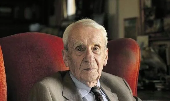 Christopher Tolkien cumple 90 años. ¡Muchas felicidades!