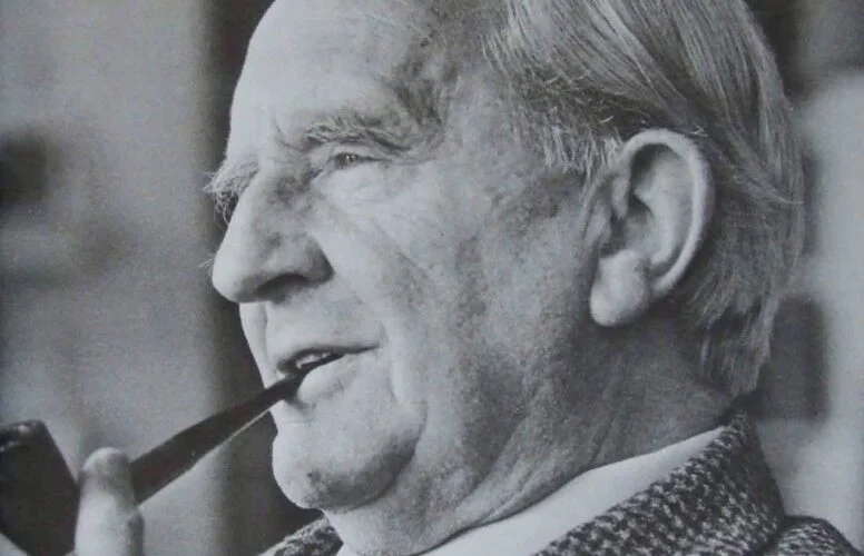 Looking for the Hobbit, un documental sobre el Profesor Tolkien presentado por John Howe