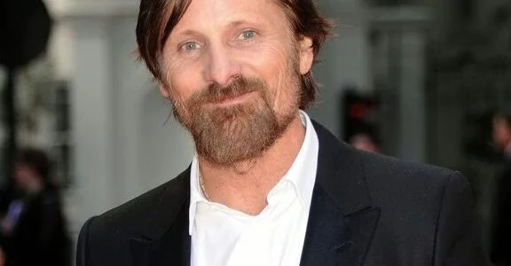Viggo Mortensen dice que el rodaje de El Señor de los Anillos fue una locura
