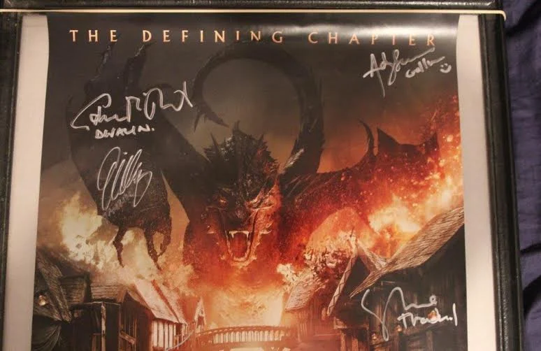Poster de La Desolación de Smaug firmado