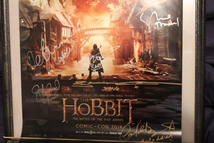 Poster de La Desolación de Smaug firmado