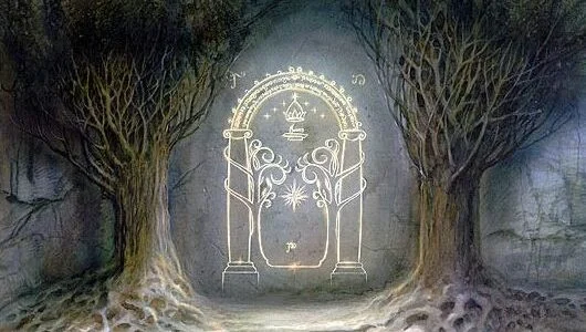 Una puerta secreta que imita las Puertas de Durin de Moria