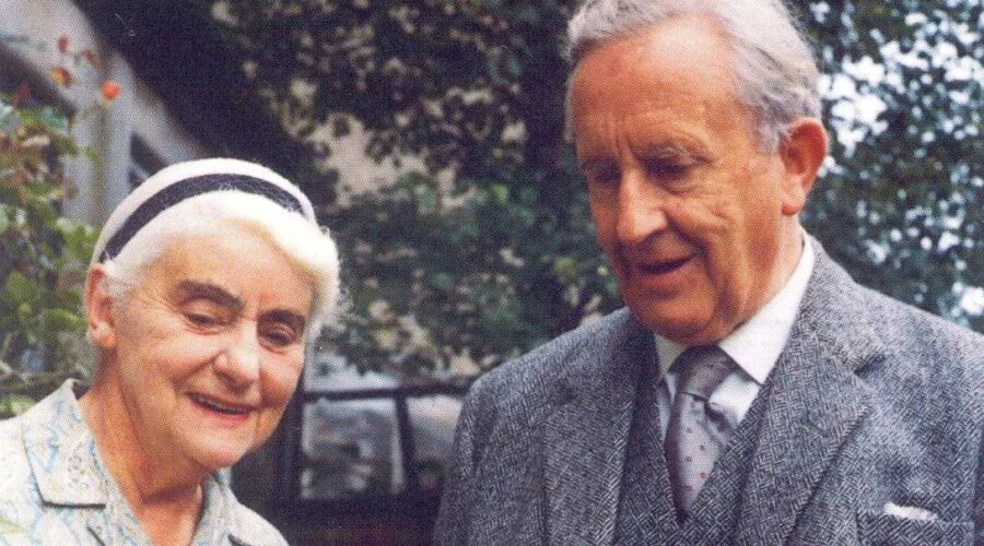 Se cumplen 100 años de la boda de J.R.R. Tolkien y Edith Bratt