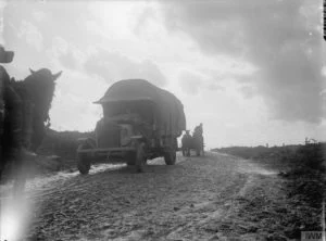 Camino a Ovillers (septiembre 1916). © IWM (Q 1469) Camino a Ovillers (septiembre 1916). © IWM (Q 1469)