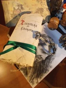 Réplica del contrato de saqueador de Bilbo, obra de apmesa Réplica del contrato de saqueador de Bilbo, obra de apmesa