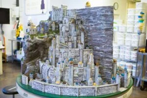 Tarta de Minas Tirith creada por Melissa's Fine Pastries. Fotografía de GK Photography