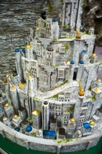 Tarta de Minas Tirith creada por Melissa's Fine Pastries. Fotografía de GK Photography