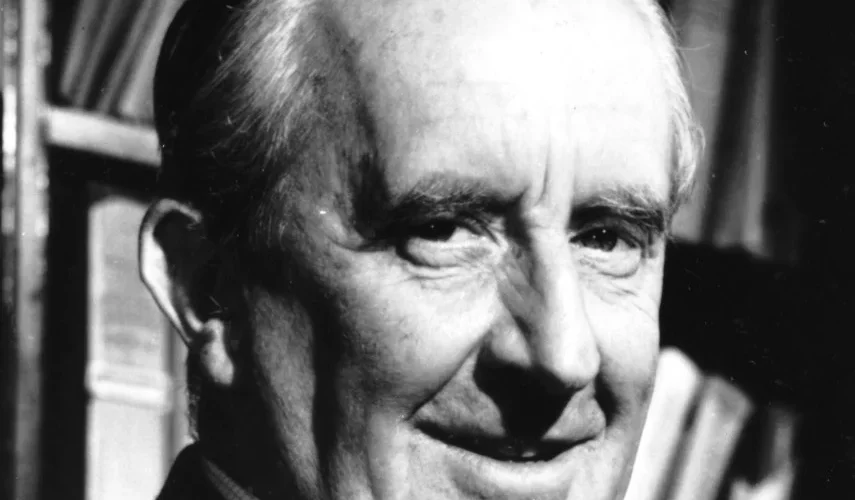 J.R.R. Tolkien nos dejaba hace 45 años