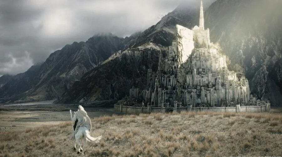 14-03-3019 Sam encuentra a Frodo en la Torre de Cirith Ungol. Comienza el asedio de Minas Tirith