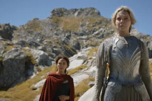 Nazanin Boniadi (Bronwyn), Morfydd Clark (Galadriel)