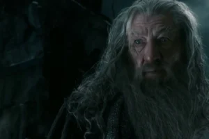 Gandalf advierte a Bilbo sobre Thorin