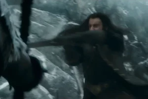 Thorin luchando en la Colina del Cuervo