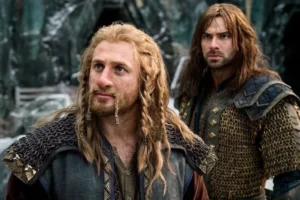 Fili y Kili en la Colina del Cuervo