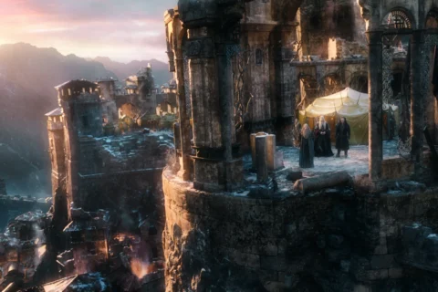 Gandalf, Thranduil y Bardo en Valle