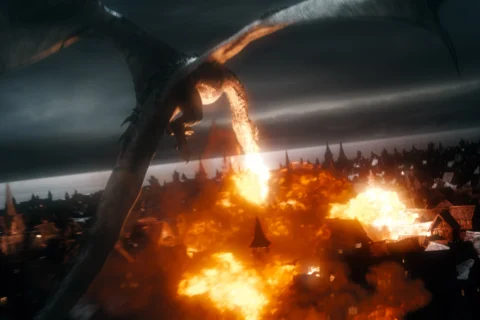 Smaug abrasa la Ciudad del Lago