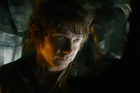 Bilbo advierte a Thorin
