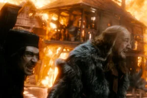 Alfrid y el Gobernador en la tormenta de fuego