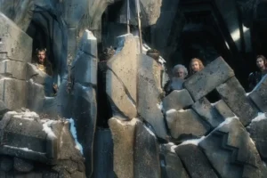 Thorin amenaza con matar a Thranduil y a Bardo