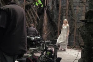 Cate Blanchett en el decorado de Dol Guldur