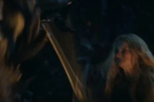 The-Rings-of-Power-Main-Teaser-4.00_02_05_02.Still073