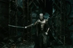 Elrond desenvaina su espada
