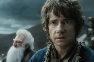 Bilbo y los Enanos se preparan
