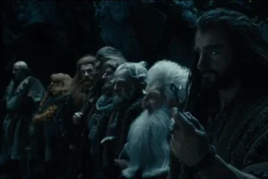 Los Enanos en la Montaña Solitaria