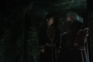 Bilbo y Balin en el interior de Erebor