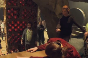 Evangeline Lilly baila para Peter Jackson