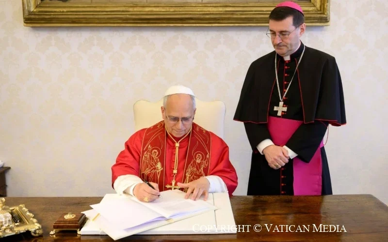 25-05-2026 El Papa León XIV cita a Tolkien en su primera Encíclica: Magnifica Humanitas