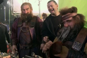 Dos Enanos con Andy Serkis