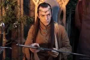 Elrond con Glamdring y Orcrist