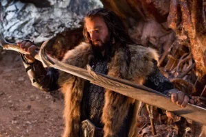 Thorin desenvaina a Orcrist