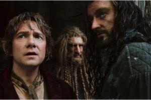 Bilbo, Nori y Thorin en Esgaroth