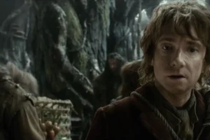 Bilbo y los Enanos deben cruzar el río
