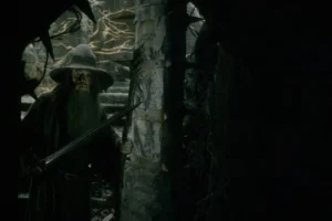 Gandalf se siente acechado en Dol Guldur