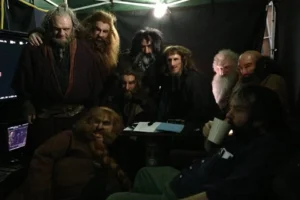 Peter Jackson y un grupo de Enanos