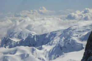 Montañas Blancas/Nubladas