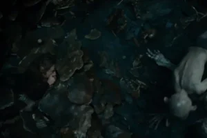 Bilbo se esconde de Gollum