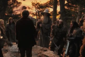 Bilbo habla a la compañía