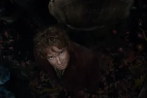 Bilbo tiene que trepar