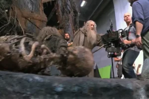 Ian McKellen rueda en Dol Guldur