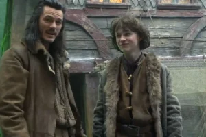 Luke Evans y John Bell en Esgaroth